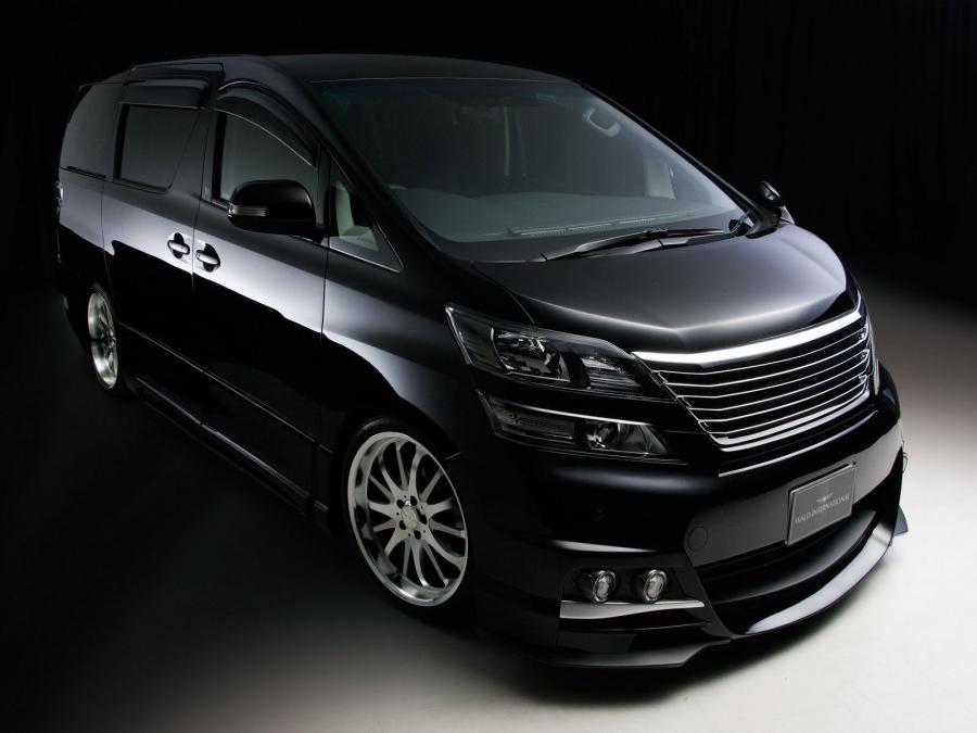  Toyota Vellfire by Wald 2008 года  (фото 5 из 9)